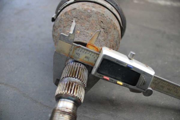 CARDAN DROIT OPEL ASTRA H/ ZAFIRA B 1.7CDTI 6VITESSES - Vue 5